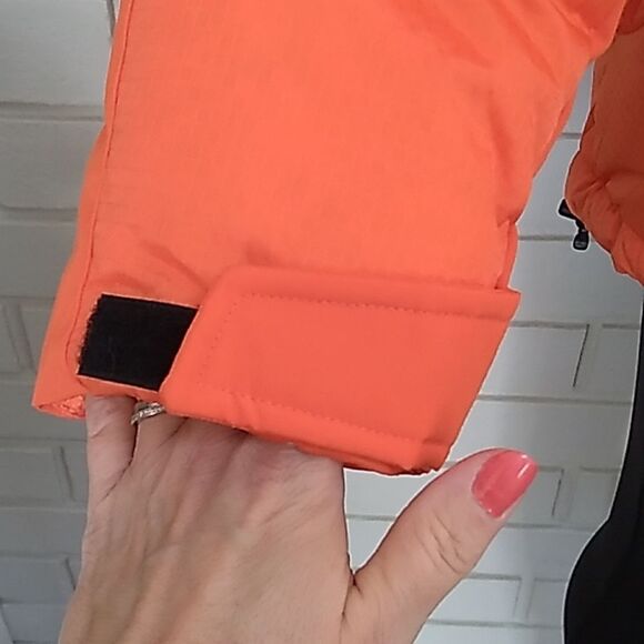 Calvin Klein Winter Orange Puffer Coat. Size Small. Unisex NWT - Picture 9 of 16